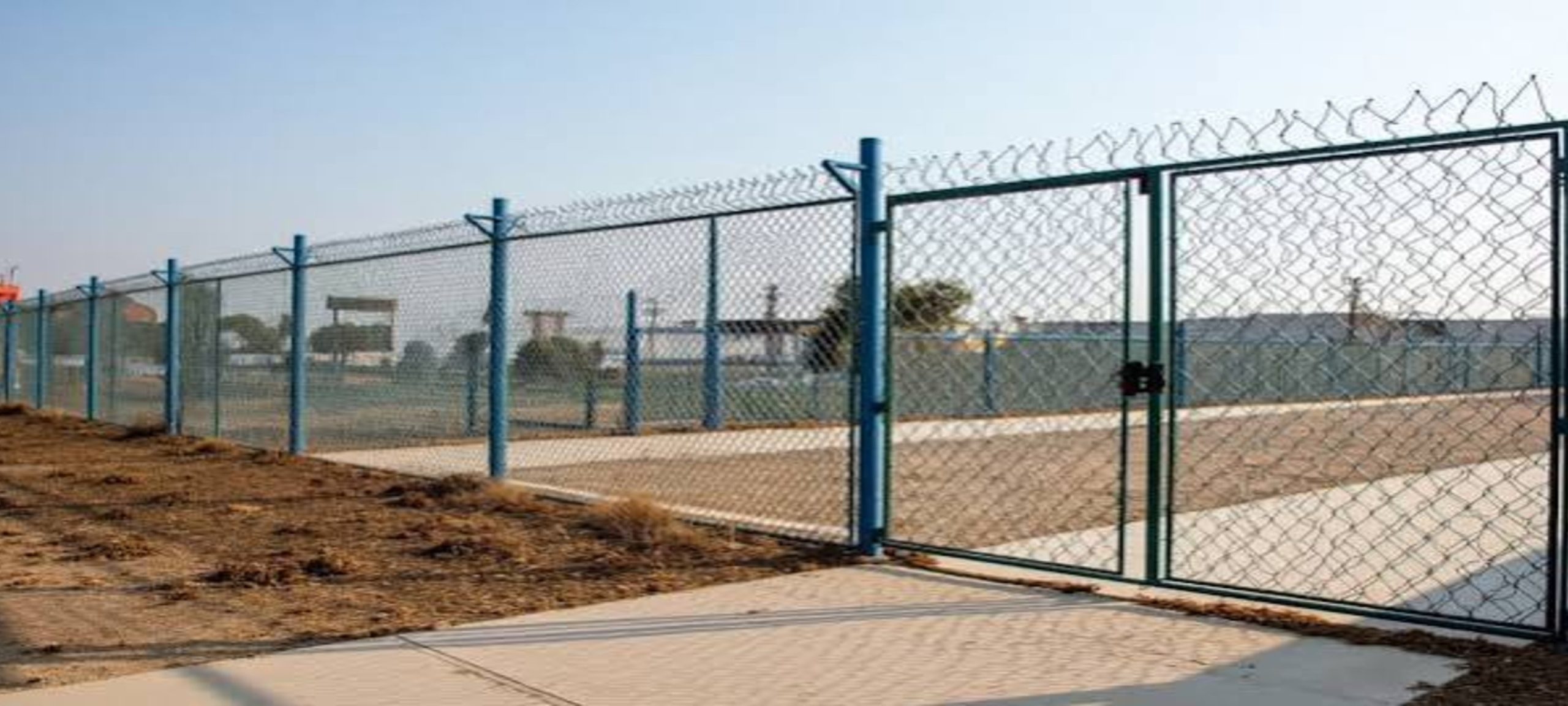 Fence Installation Services in Dubai